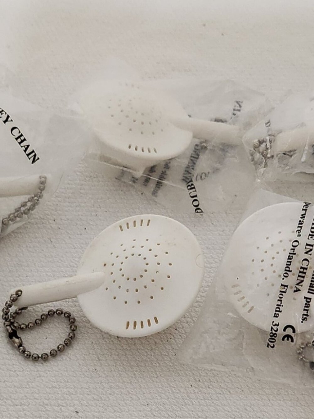 Tupperware Mini Colander Strainer Keychain White New